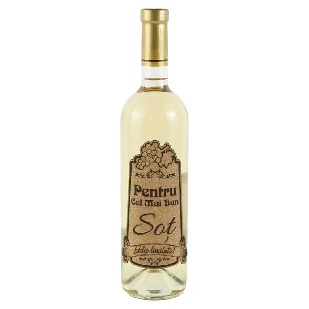 Vin alb 750 ml "Pentru cel mai bun Sot" cu eticheta personalizata din pluta Vin alb 750 ml "Pentru cel mai bun Sot" cu eticheta personalizata din pluta