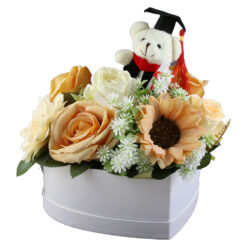 Aranjament floral pentru Absolvire cu ursulet 25 CM