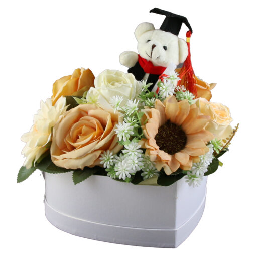 Aranjament floral pentru Absolvire cu ursulet 25 CM