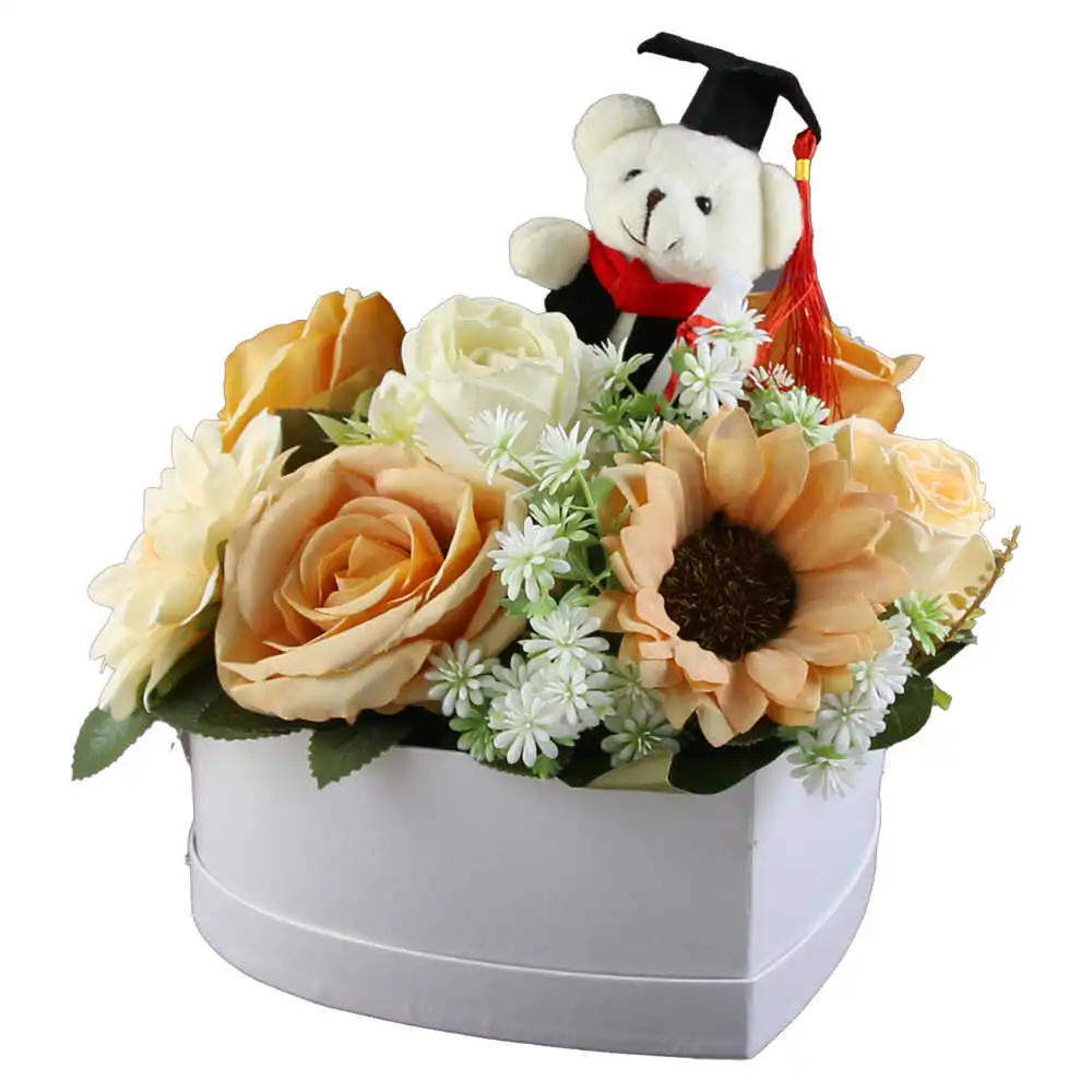Aranjament floral pentru Absolvire cu ursulet 25 CM Aranjament floral pentru Absolvire cu ursulet 25 CM