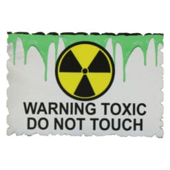 Magnet frigider din lemn "Warning Toxic Do not touch" 9x6 CM