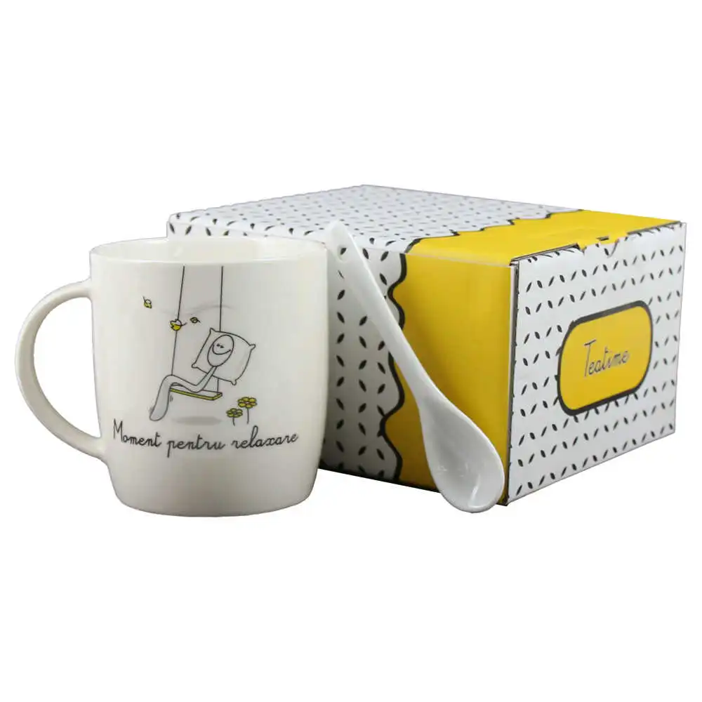 Cana cu lingurita 330 ml "Moment pentru relaxare" in cutie decorativa Cana cu lingurita 330 ml "Moment pentru relaxare" in cutie decorativa