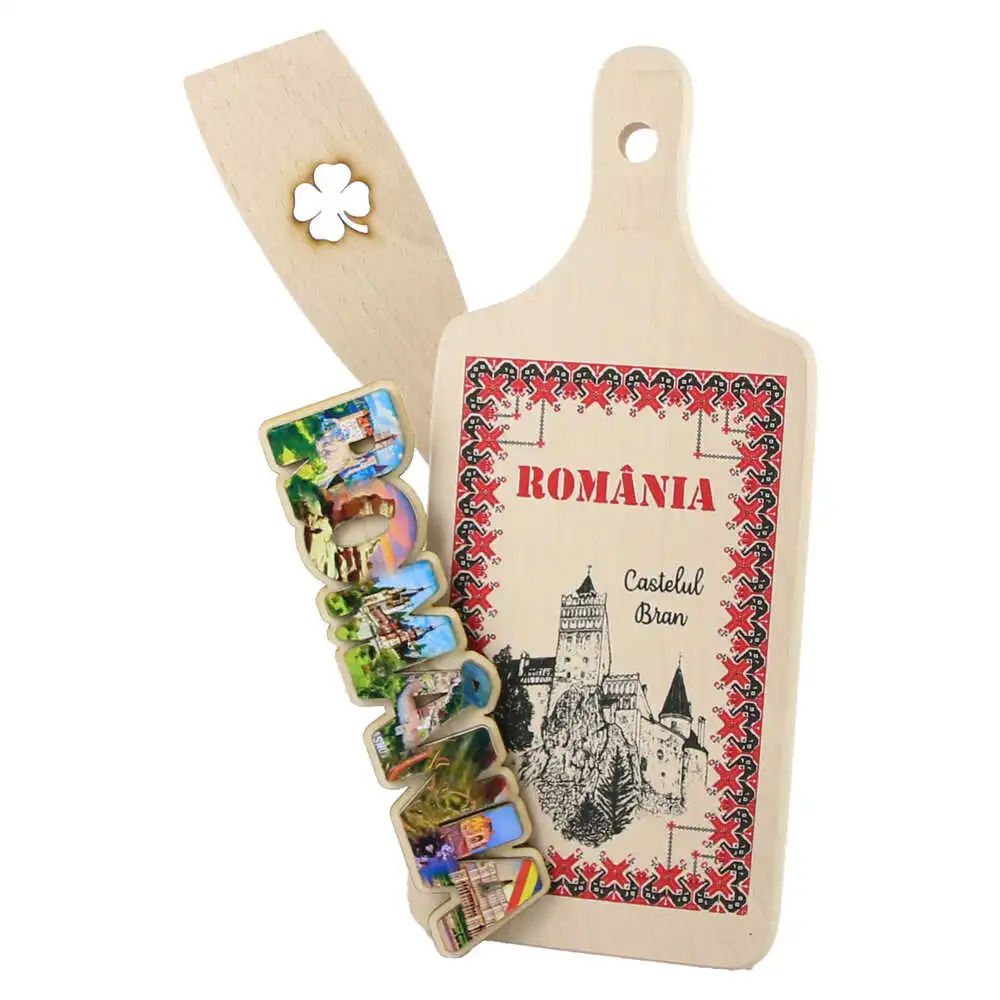 Set ustensile bucatarie din lemn cu magnet frigider Castelul Bran