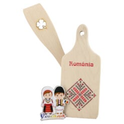 Set ustensile bucatarie din lemn cu magnet frigider "Romania"