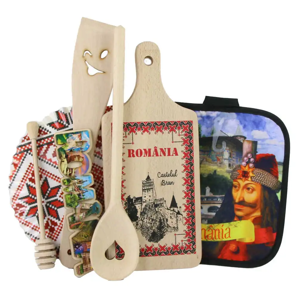 Set ustensile bucatarie din lemn cu magnet frigider "Romania" Set ustensile bucatarie din lemn cu magnet frigider "Romania"