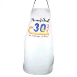 Sort de bucatarie "Mi-au trebuit 30 de ani sa arat asa de bine"