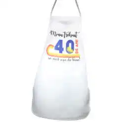 Sort de bucatarie "Mi-au trebuit 40 de ani sa arat asa de bine"