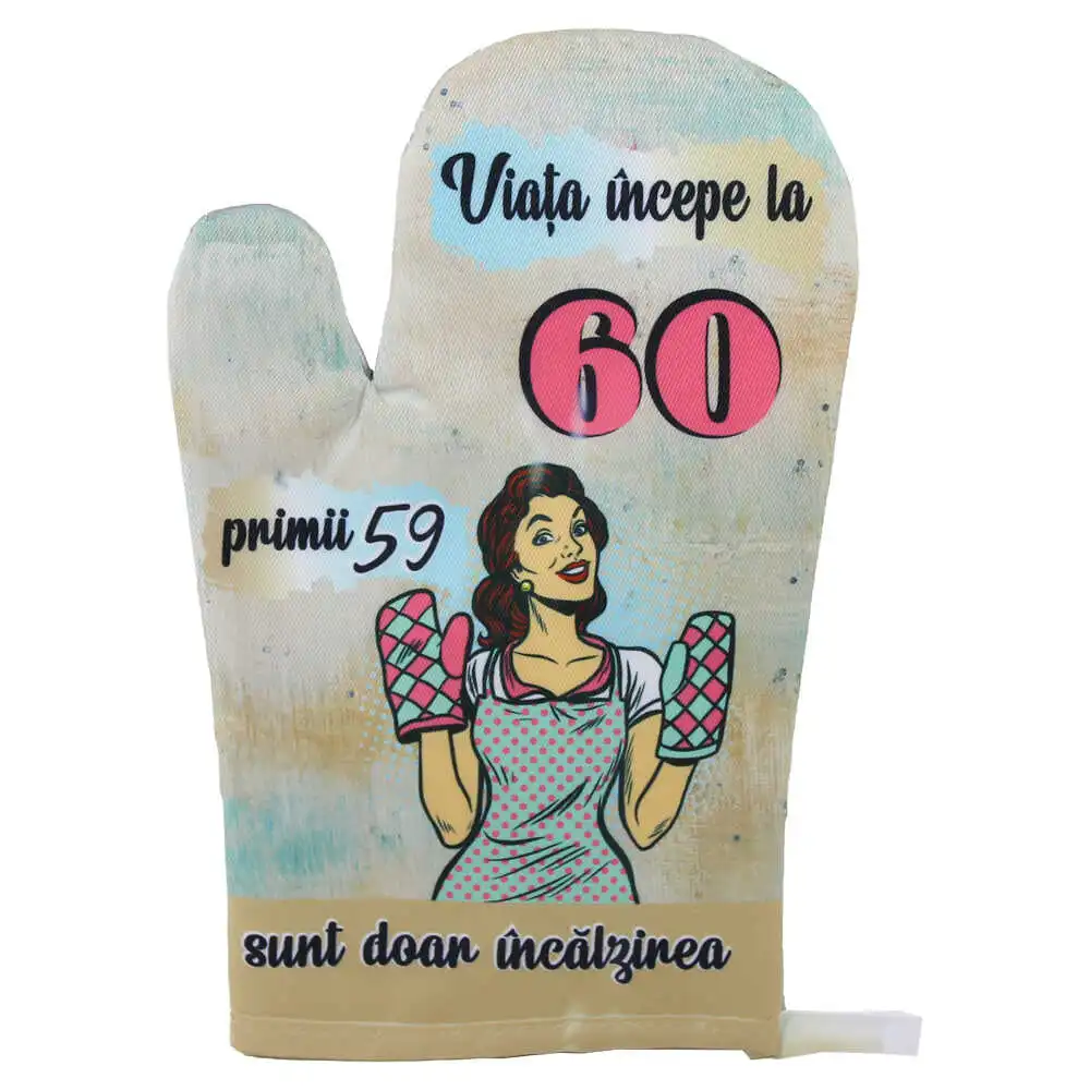 Manusa de bucatarie "Viata incepe la 60 ..." Manusa de bucatarie "Viata incepe la 60 ..."