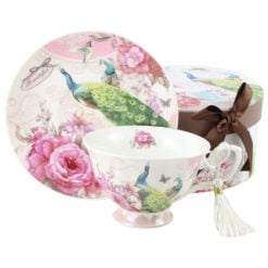 Ceasca cu farfurie din ceramica in cutie decorativa - Design Paun & Flori