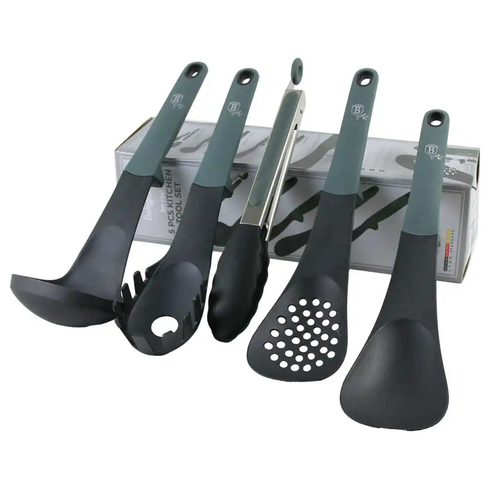 Set 5 ustensile pentru bucatarie din plastic Set 5 ustensile pentru bucatarie din plastic