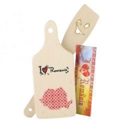 Set ustensile bucatarie cu magnet frigider "I love Romania"