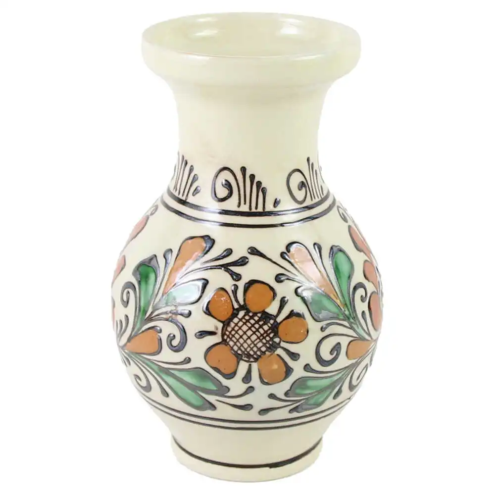 Vaza ceramica de Corund pictat cu motive traditionale