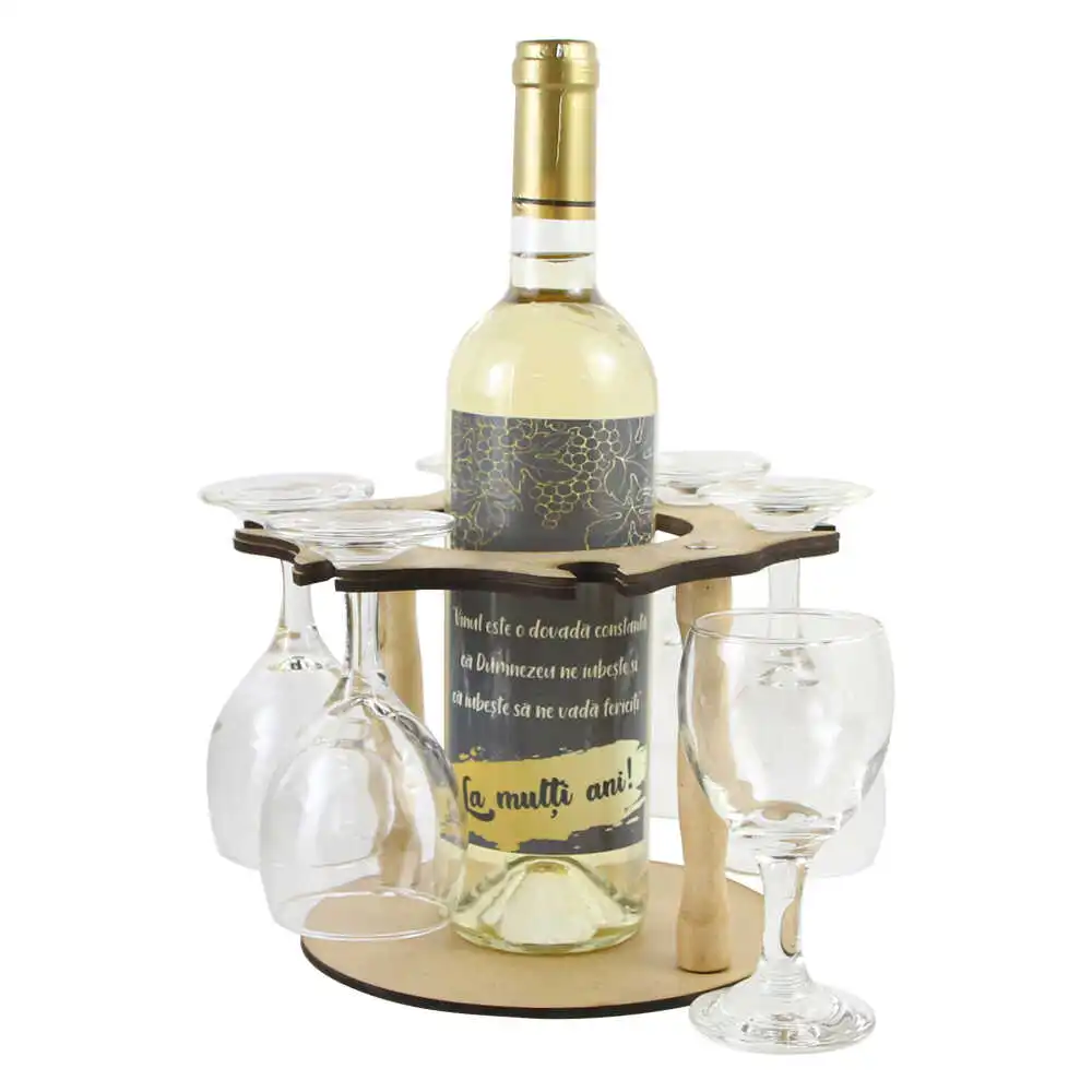 Suport lemn cu o sticla de vin si 6 pahare  "Vinul este dovada...La multi ani!"