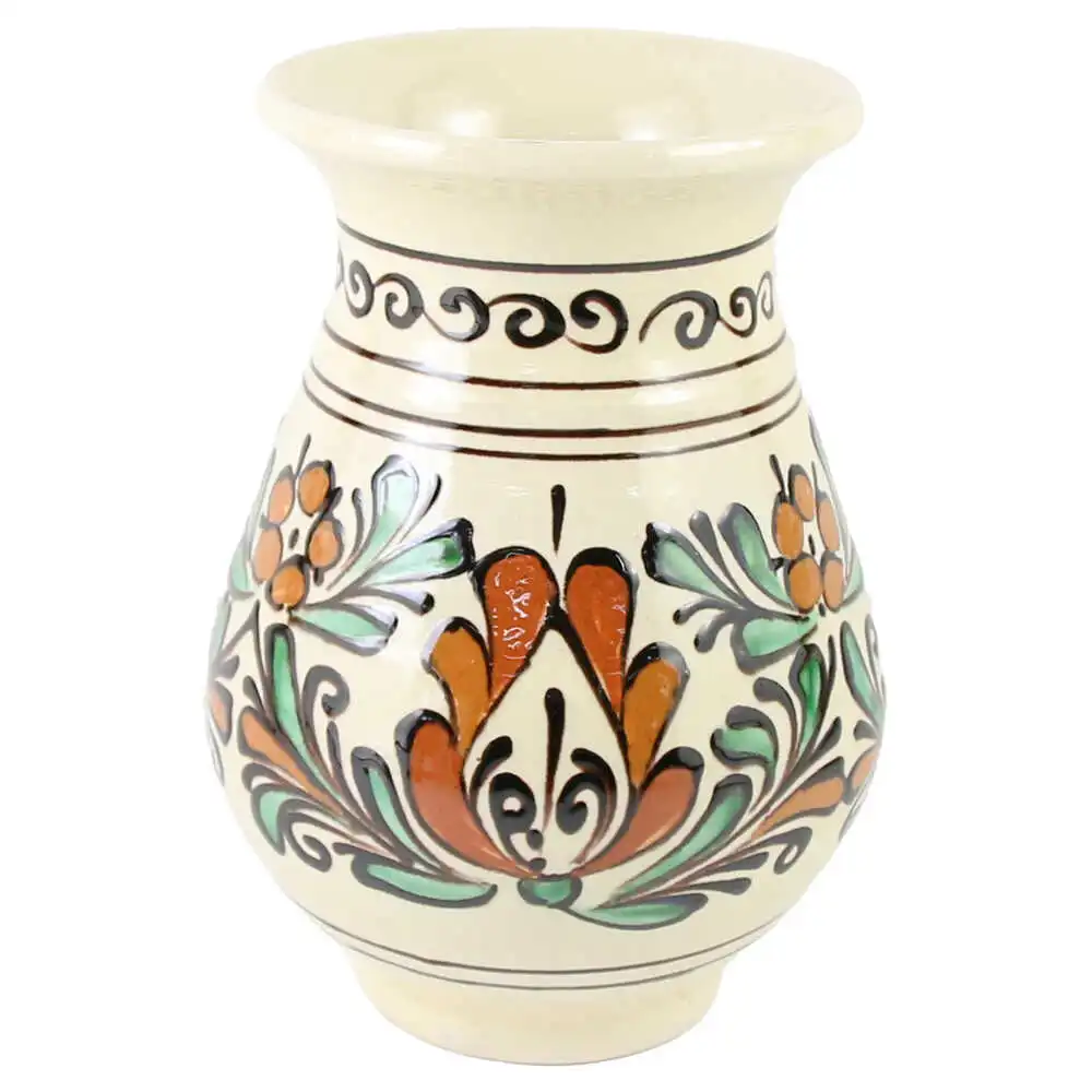 Vaza ceramica de Corund pictat cu motive traditionale