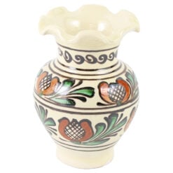 Vaza ceramica de Corund pictat cu motive traditionale