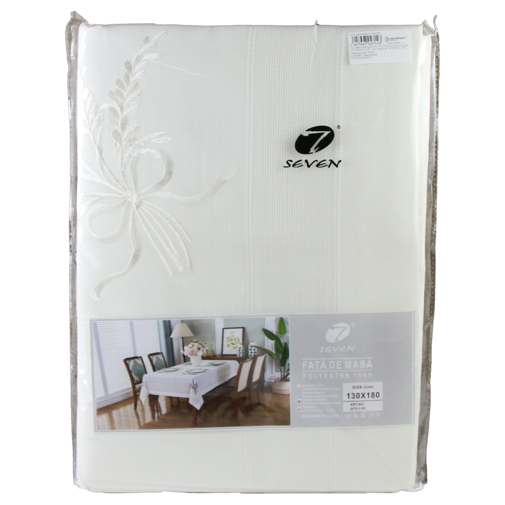 100 % Polyester 100 % Polyester