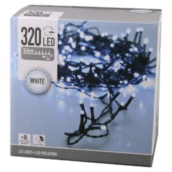 Instalatie Craciun cu 320 de leduri