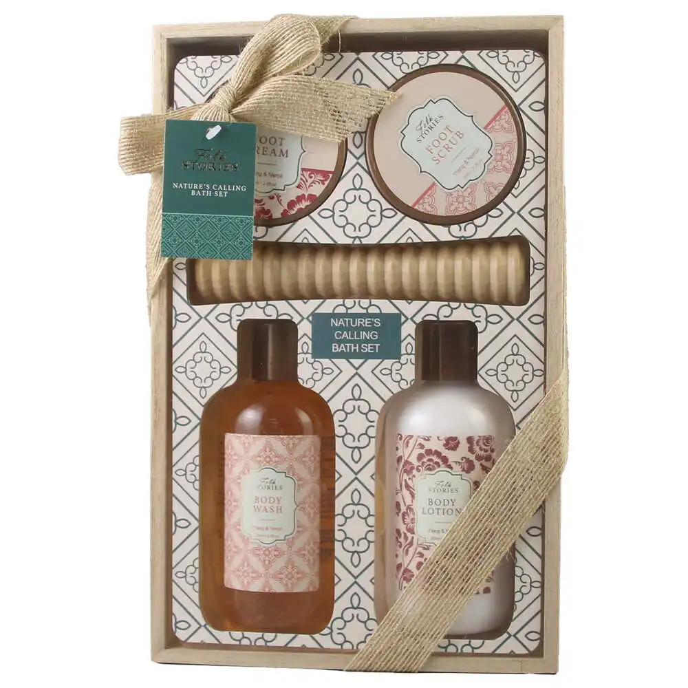 Set baie 5 piese in cutie lemn Set baie 5 piese in cutie lemn