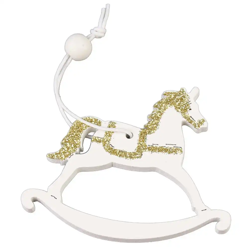 Ornamente de brad din lemn