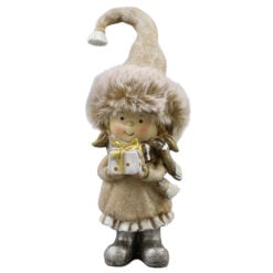 Figurina de Craciun Copilas cu caciula de blana