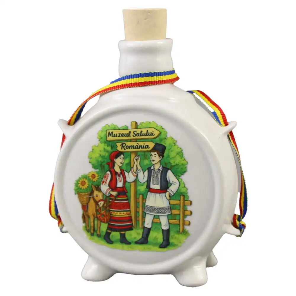 Plosca decorativa "Muzeul Satului/Romania" 13 CM Plosca decorativa "Muzeul Satului/Romania" 13 CM