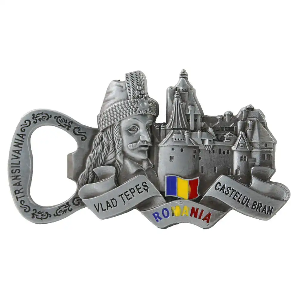 Magnet de frigider metalic cu deschizator de sticle 9 x 5 cm