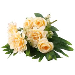 Buchet artificial cu trandafiri si frunze verzi