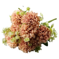 Buchet artificial cu flori si verdeata