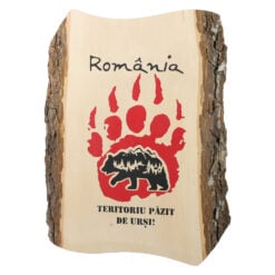 Placheta din lemn "Romania - Teritoriu pazit de ursi!" 22x28 cm