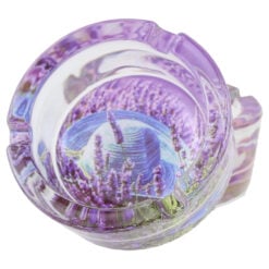 se vinde 6 buc./cut.