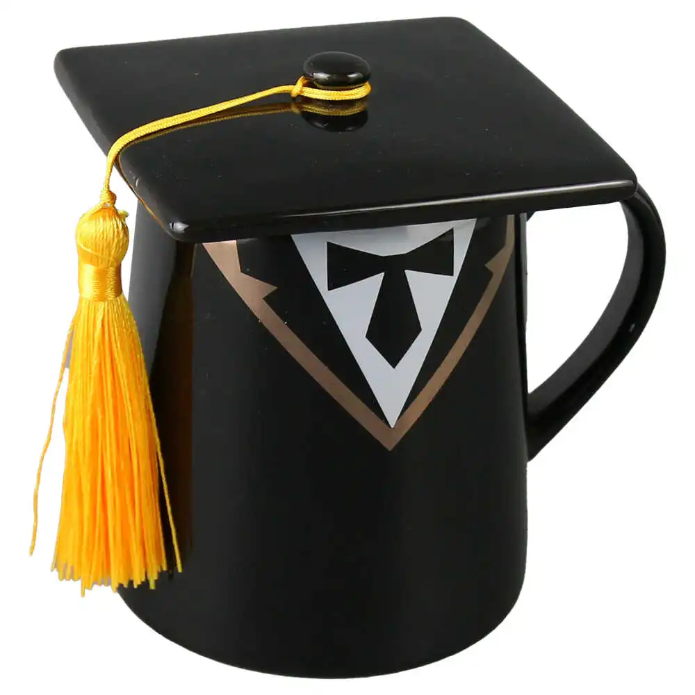 Cana de absolvire cu capac tip Toca Cana de absolvire cu capac tip Toca