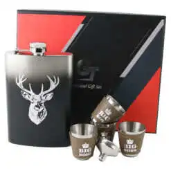 Set cadou "Big Boss" Plosca cu 4 pahare si palnie