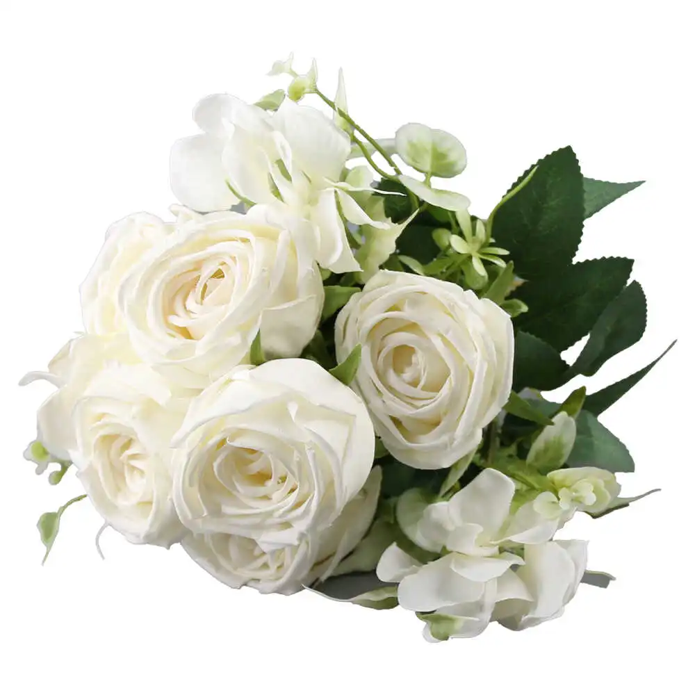 Buchet artificial cu trandafiri