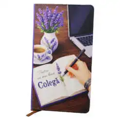 Agenda nedatata "Pentru cea mai buna Colega"