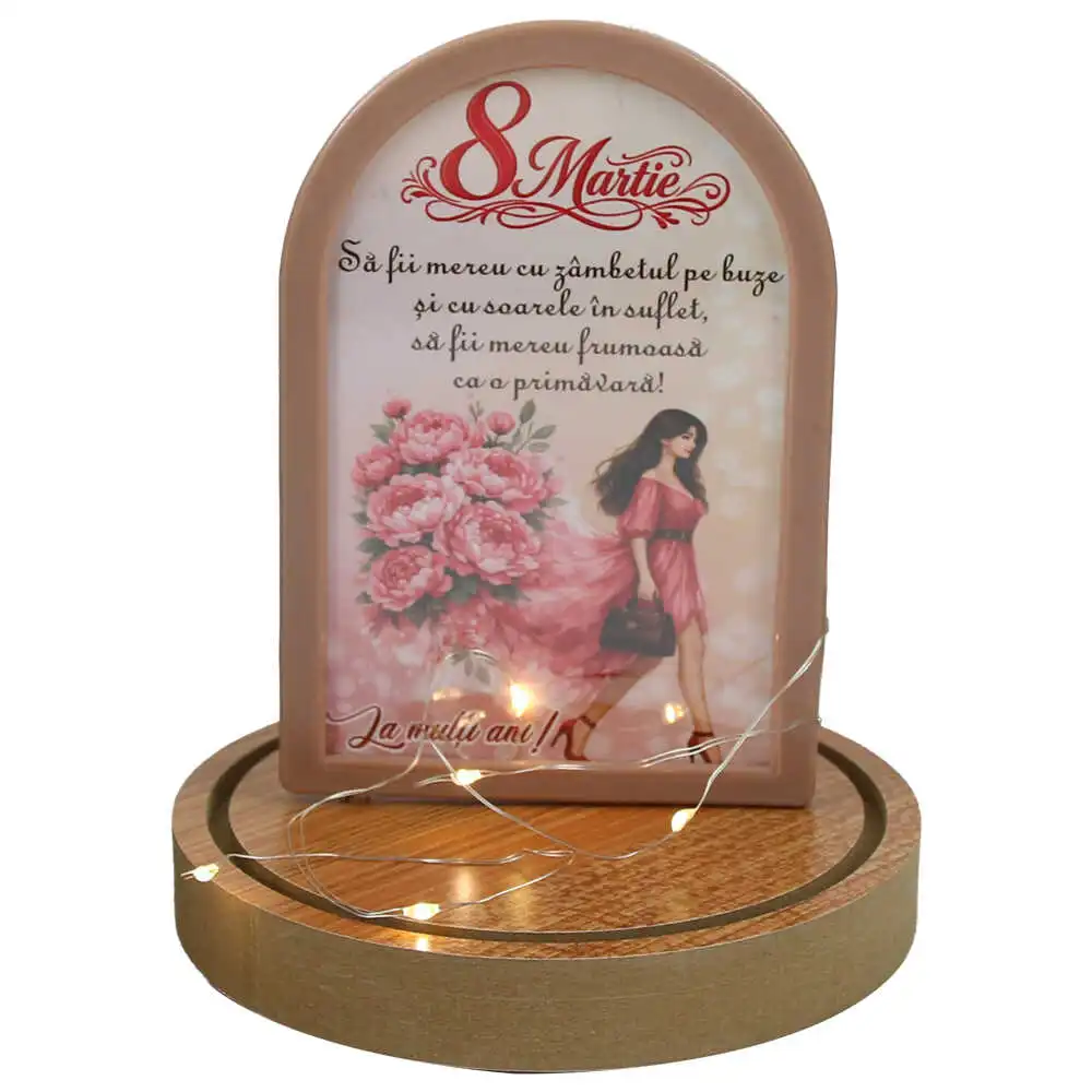 Cupola din plastic cu LED "8 Martie. La multi ani!..." 12x18 cm Cupola din plastic cu LED "8 Martie. La multi ani!..." 12x18 cm