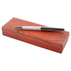 Pix cu pietre semipretioase in cutie eleganta pentru cadou