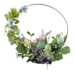 Aranjament floral de Paste cu figurina iepuras si oua colorate 37 cm