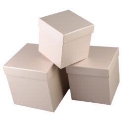 Set 3 cutii cadou cub carton