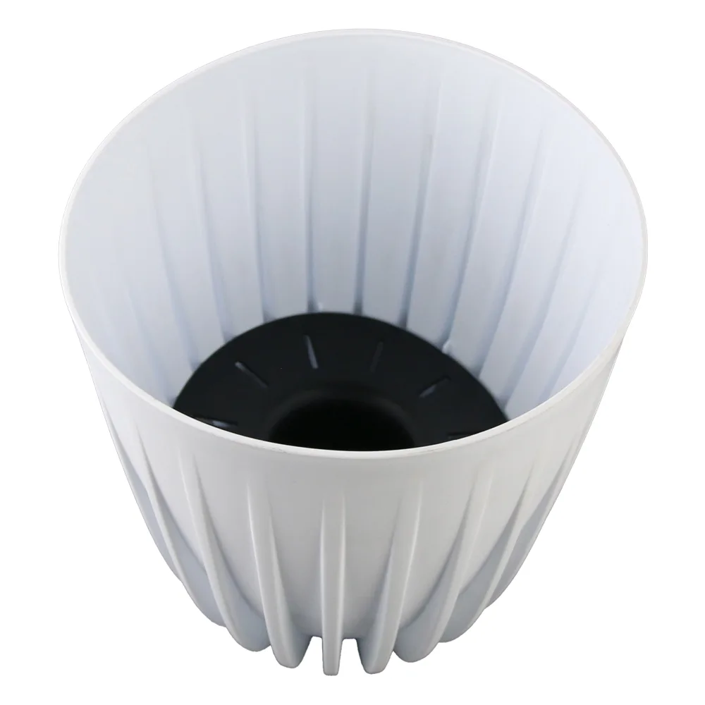 Ghiveci inalt din plastic Mira alb 14.5 x 17 cm