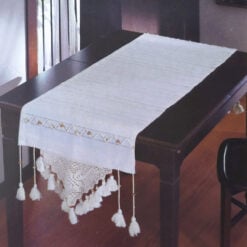 cu dantela si margele din lemn