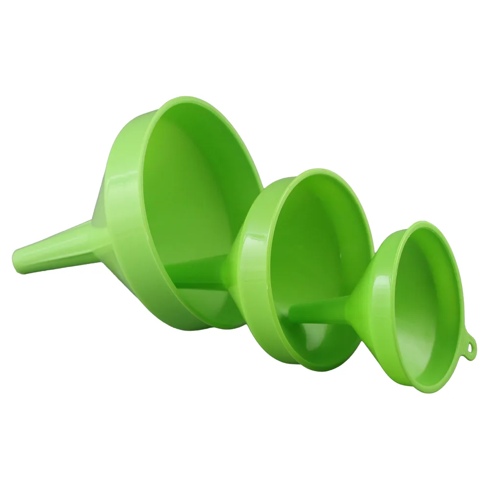 Set 3 palnii din plastic 8 - 10 - 11.5 cm Set 3 palnii din plastic 8 - 10 - 11.5 cm