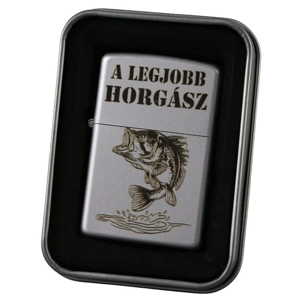 Bricheta metalica gravata "A legjobb Horgasz" 3.5 x 5.5 cm Bricheta metalica gravata "A legjobb Horgasz" 3.5 x 5.5 cm