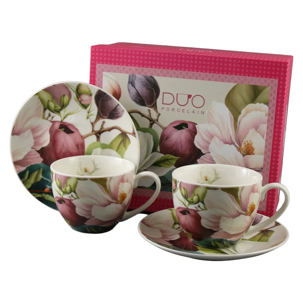 Set 2 cesti cu farfurii din portelan 270 ml "Magnolie" in cutie decorativa Set 2 cesti cu farfurii din portelan 270 ml "Magnolie" in cutie decorativa