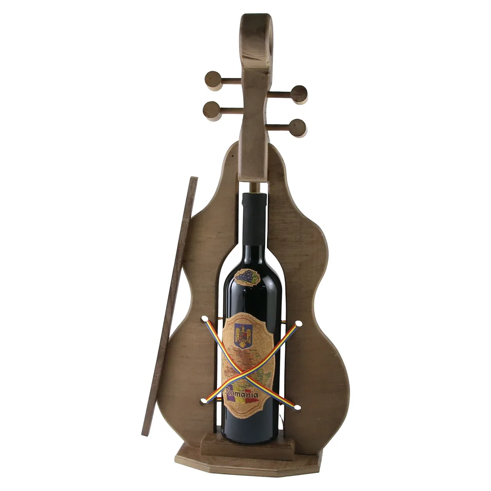Suport din lemn vioara cu sticla de vin 750 ml "Romania" 56 cm Suport din lemn vioara cu sticla de vin 750 ml "Romania" 56 cm