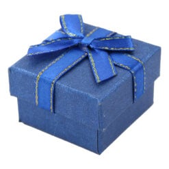 Cutie bijuterii cu fundita satin 5 x 5 cm din carton - Se vinde 24 buc. / pach.