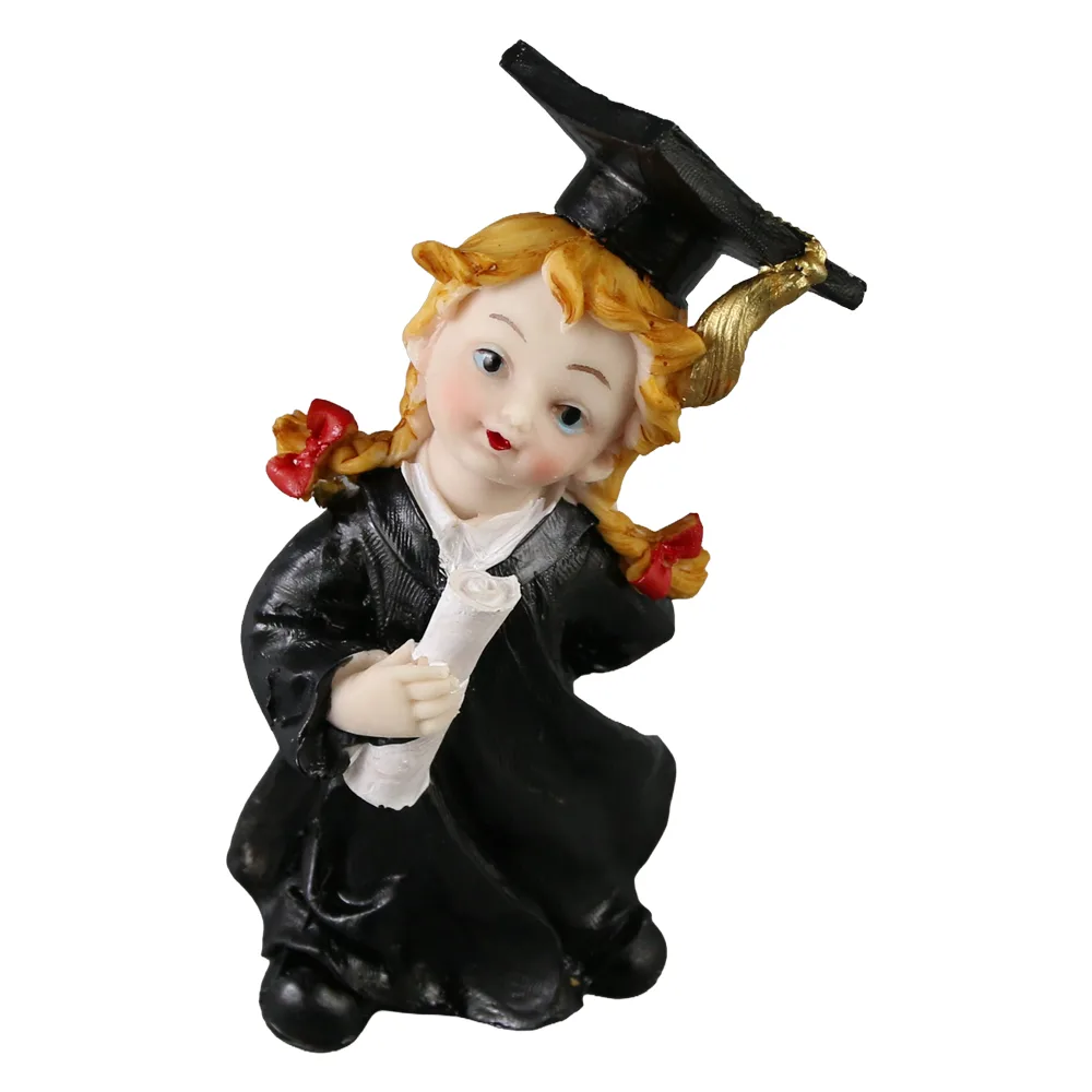 Figurina Absolvent din rasina 17 cm fata/baiat Figurina Absolvent din rasina 17 cm fata/baiat