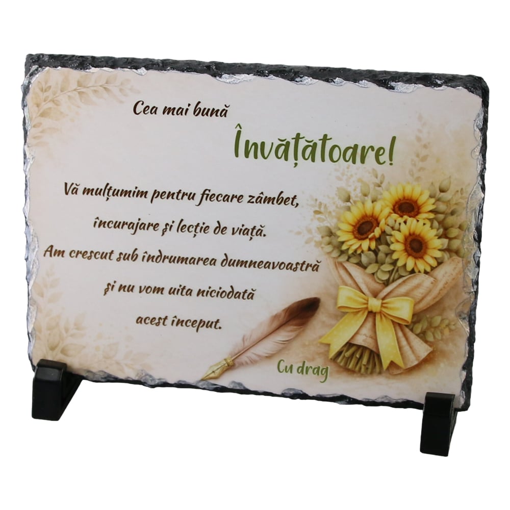 Placa din ardezie "Cea mai buna Invatatoare..." 19 x 14 cm cu suporturi din plastic Placa din ardezie "Cea mai buna Invatatoare..." 19 x 14 cm cu suporturi din plastic