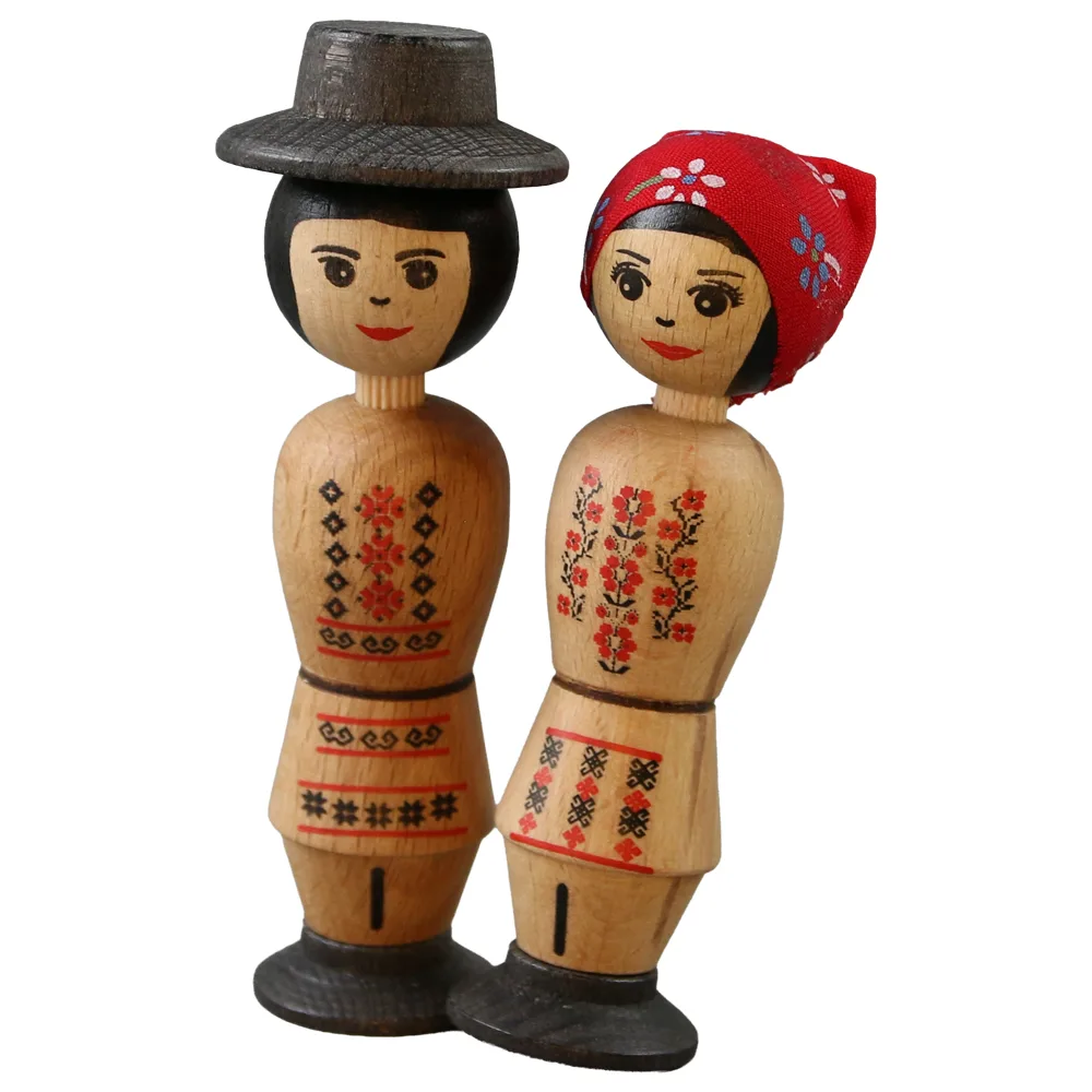 Set 2 figurine din lemn in port popular romanesc 12 cm
