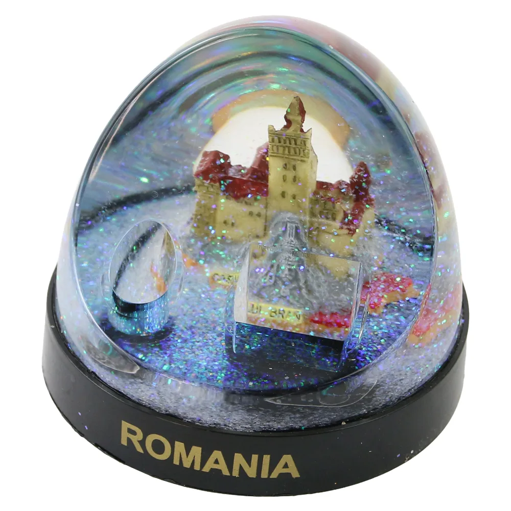 Suport pentru creioane "Castelul Bran" 8.5 x 8 cm cu glob cu sclipici Suport pentru creioane "Castelul Bran" 8.5 x 8 cm cu glob cu sclipici