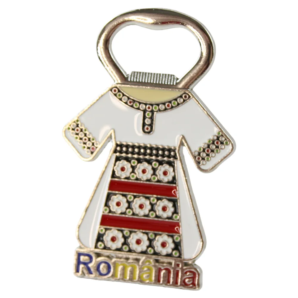 Desfacator sticle din metal cu magnet "Romania" 5 x 8 cm Rochie traditionala Desfacator sticle din metal cu magnet "Romania" 5 x 8 cm Rochie traditionala